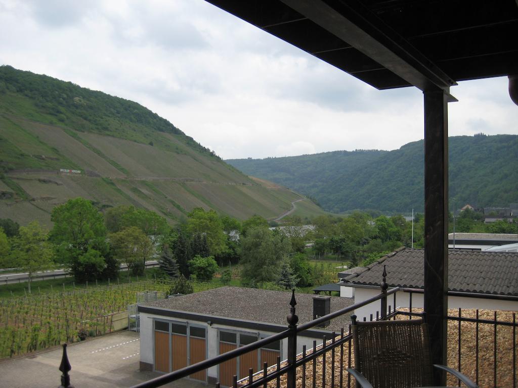 Weingut Goeres Briedel Quarto foto